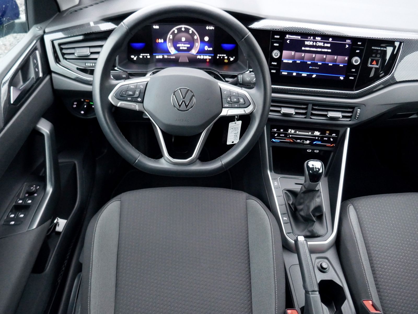 Fahrzeugabbildung Volkswagen Polo Life 1.0 MPI | LED RFK GRA Navi