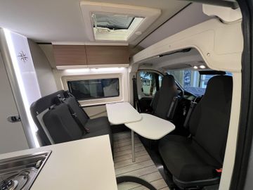 Westfalia Columbus 640 E 140 PS 8G  Zusatzbett SOLAR