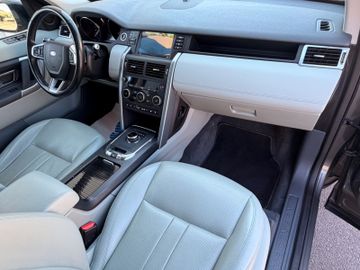 Land-Rover Discovery - 12
