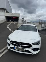 Mercedes-Benz CLA 200 AMG Line - Mercedes-Benz CLA 200 in Duisburg