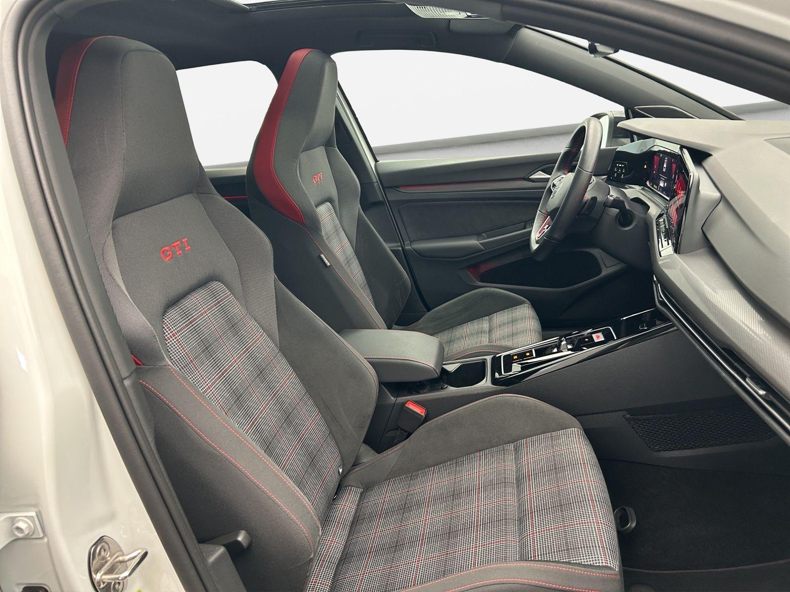 Volkswagen Golf GTI 2.0 TSI DSG*NAVI*PANO*BLACKSTYLE*AHK*KA, миниатюра 5