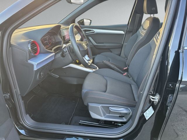 Arona 1.5 TSI DSG FR +LED+NAVI.+KAMERA+ACC+SIHZ+