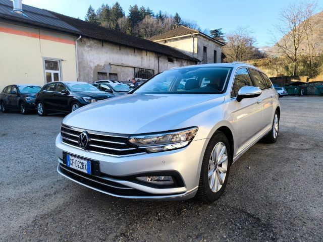 Volkswagen VOLKSWAGEN Passat Variant 2.0 TDI SCR EVO DSG Bu