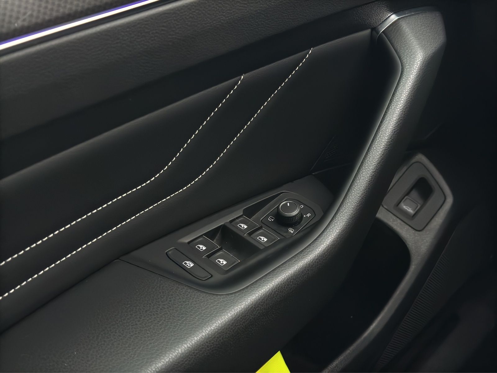 Fahrzeugabbildung Volkswagen Passat Alltrack TDI DSG 4M, LED ACC AHK AID RFK