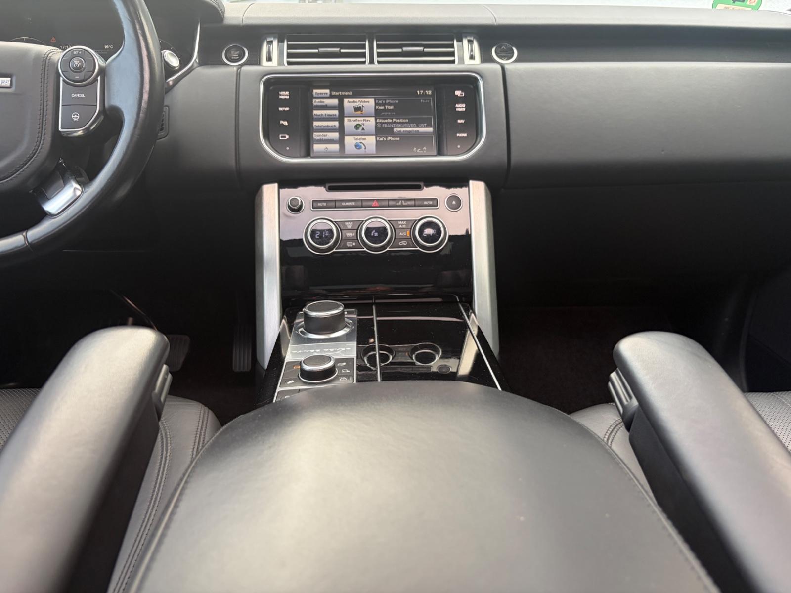 Range Rover Vogue 4.4 SDV8 340 ch • 76 500 km • Toit pano • Meridian • Caméra 360° • Sièges ventilés • 22"