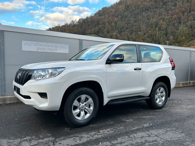 Toyota Land Cruiser Active