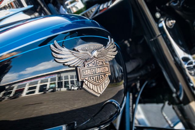 Fahrzeugabbildung Harley-Davidson STREET GLIDE SPECIAL FLHXS Anniversary selten