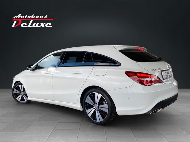 Mercedes-Benz CLA 180 Shooting Bra