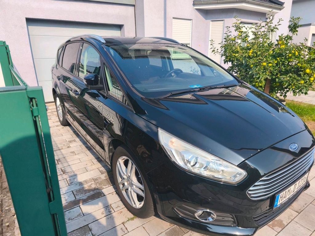 Image of Ford S-Max