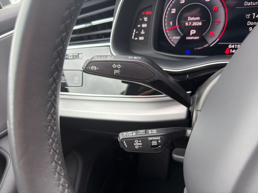 AUDI Q7 2023