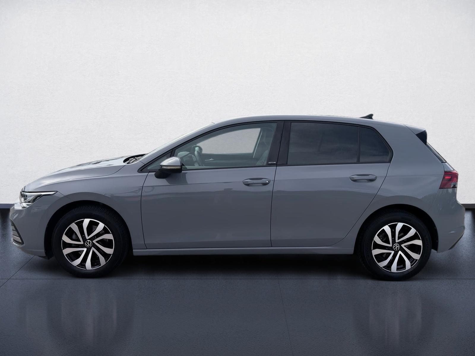 Volkswagen Golf VIII Active 1.0 DSG /Navi/SHZ/PDC/ACC/LED