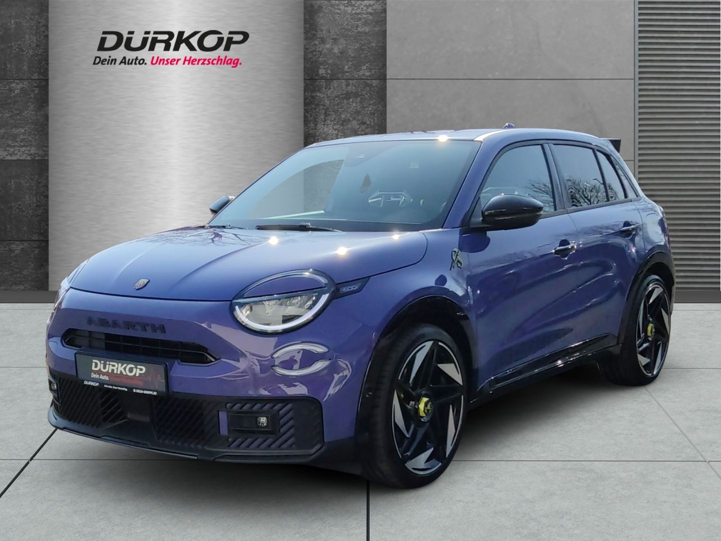 Abarth 600e Scorpionissima Sonderaktion Racing-Sitze So