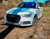 Audi A3 2.0 TFSI S tronic Bang&Olufsen Virtual - Audi A3 mit Benzin-Antrieb: Leder, Navigationssystem, Limousine, 3.2