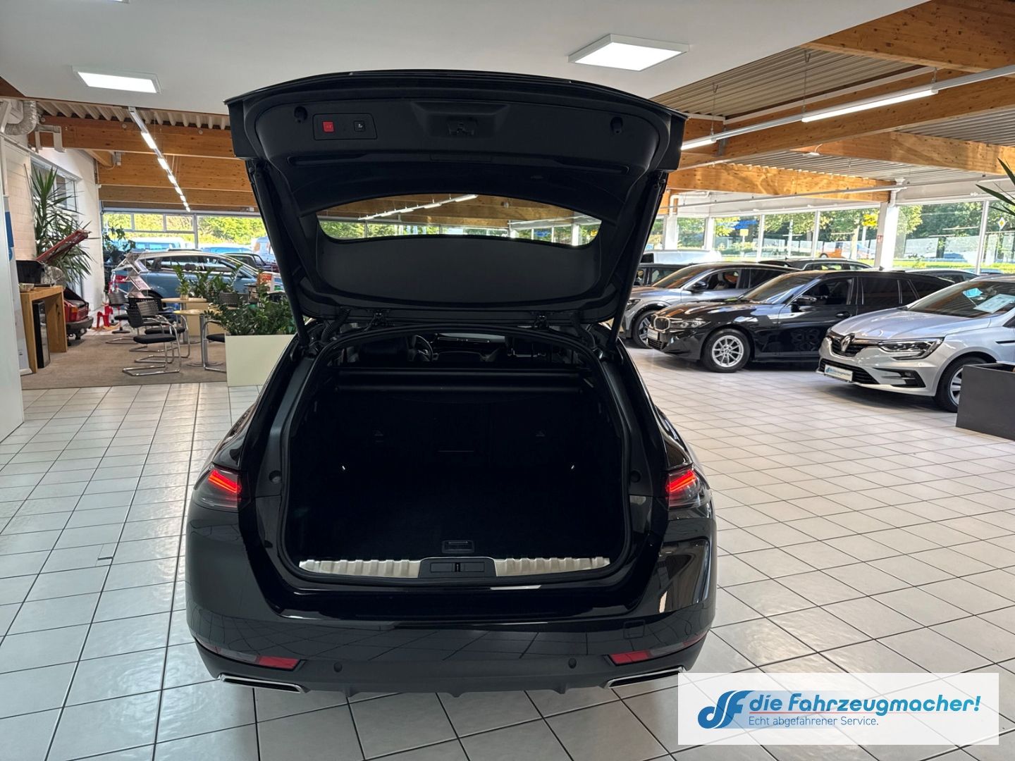 Fahrzeugabbildung Peugeot 508 SW Allure Pack 1.5 BlueHDi 130 EU6d Navi ACC