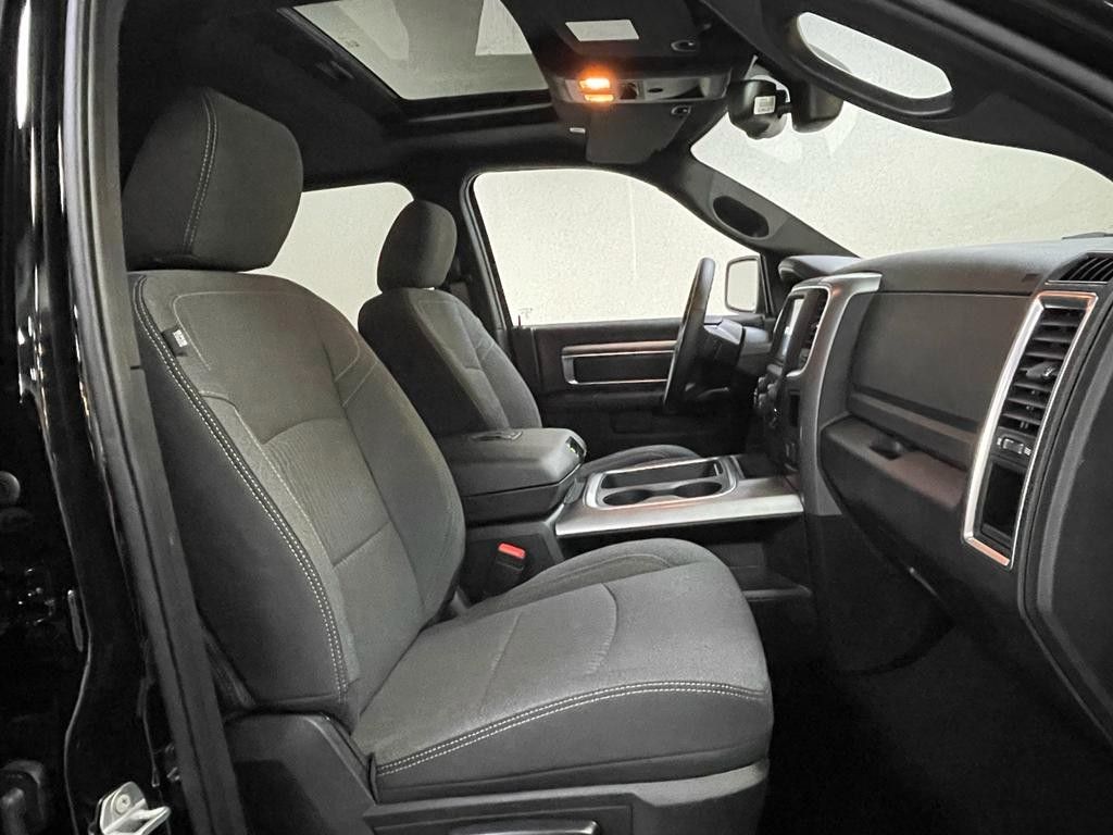 Fahrzeugabbildung Dodge WARLOCK CLASSIC  CREW  HEMI 4x4 LPG-LED-SOFORT!