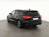 Ford Focus Turnier 1.0 EcoBoost Aut. LED Navi AHK DAB - Ford Focus mit Benzin-Antrieb: Kombi, Automatik