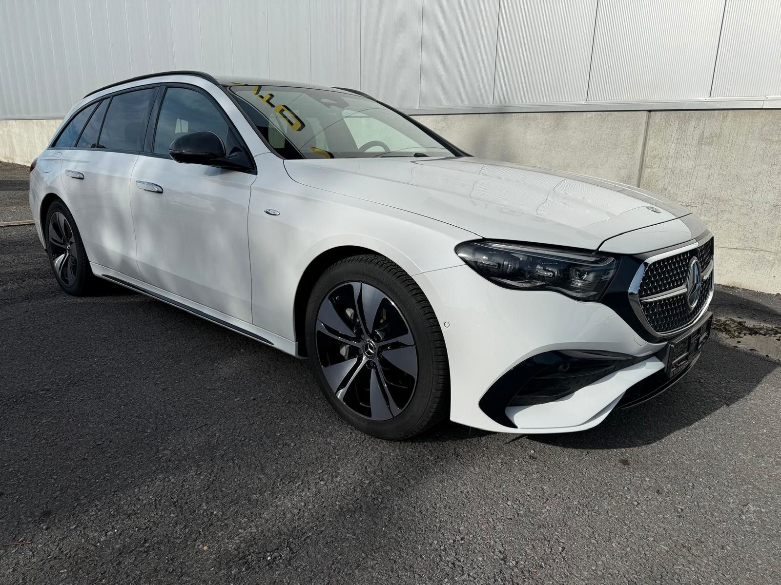 Mercedes-Benz E 300 E T-Modell E 300 e AMG Line Advanced Plus imagem 3