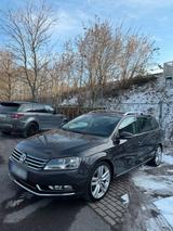 Volkswagen Passat 2.0 top Zustand unfallfrei - Volkswagen Passat aus 2011: Kombi