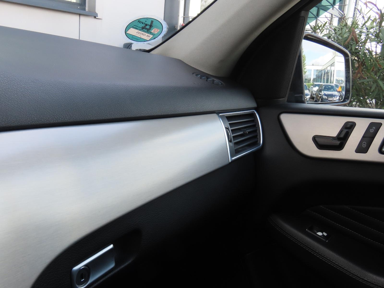 Mercedes-Benz ML 350 BlueTEC 4MATIC Autom. Leder 360° AHK