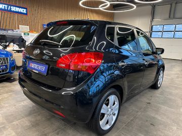 Kia Venga Platinum Edition