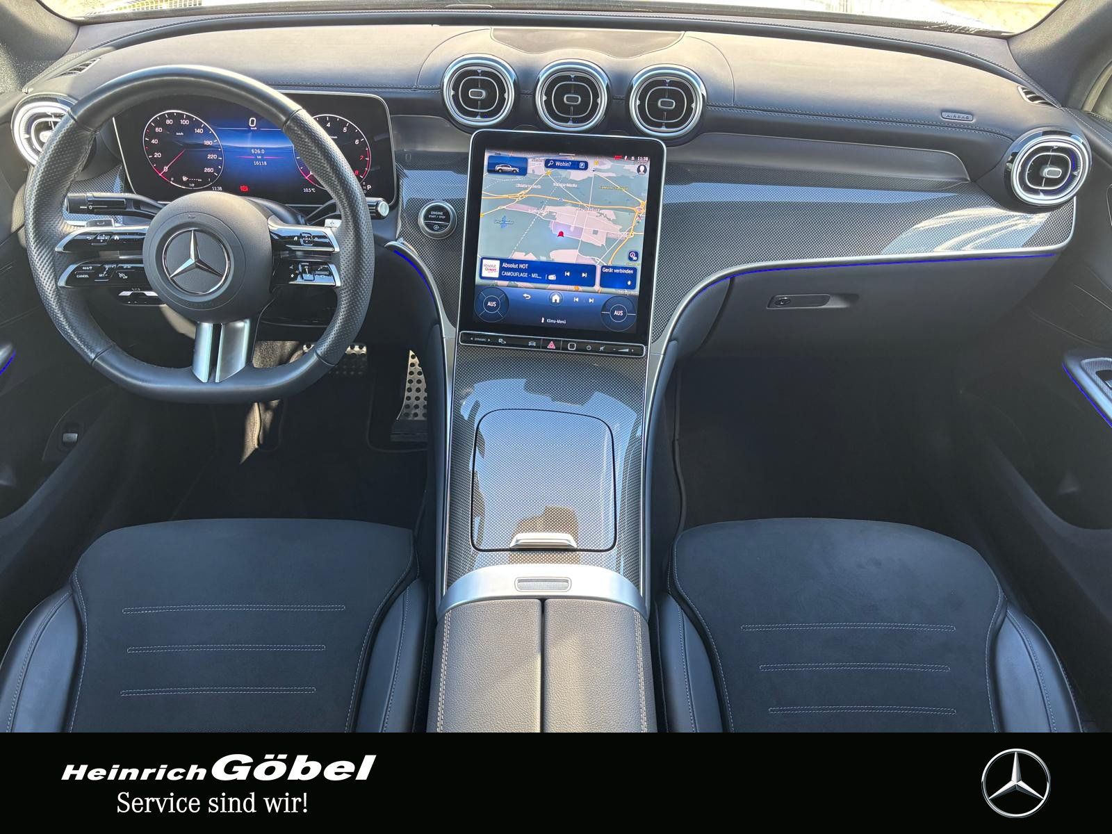 Fahrzeugabbildung Mercedes-Benz GLC 300 AMG*PANO*AHK*360°*MEMORY*TOTWINKEL*