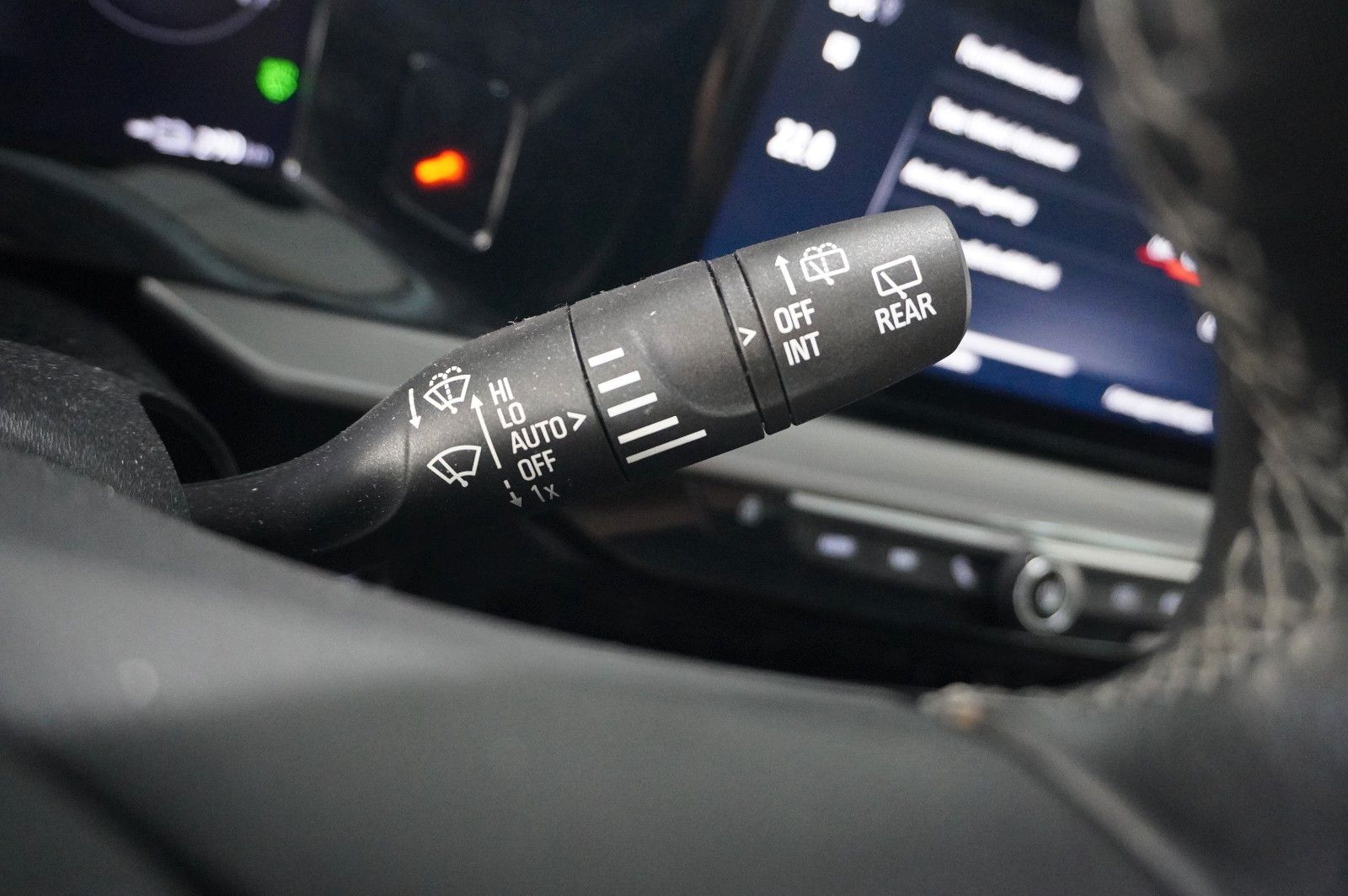 Fahrzeugabbildung Opel Mokka-e ELEGANCE 3-PHASIG NAVI/LED/VIRTU/SHZ/DAB