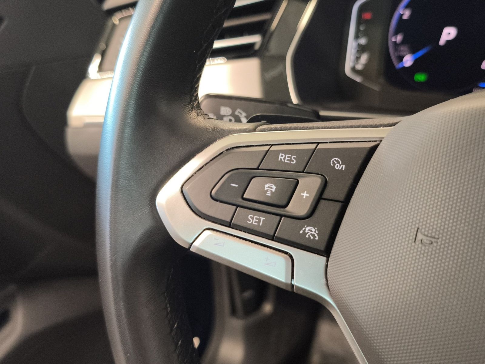 Volkswagen Passat Variant - Bild 18