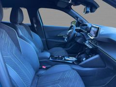 Foto Nummer 9: PEUGEOT 2008