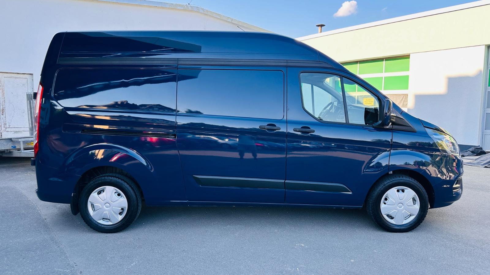 Ford Transit Custom 320 L2H2 AHK/PDC/Kamera/Spur