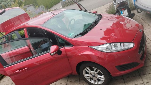 Ford Fiesta 1,25L 85'km  Bj.87 Frauenauto