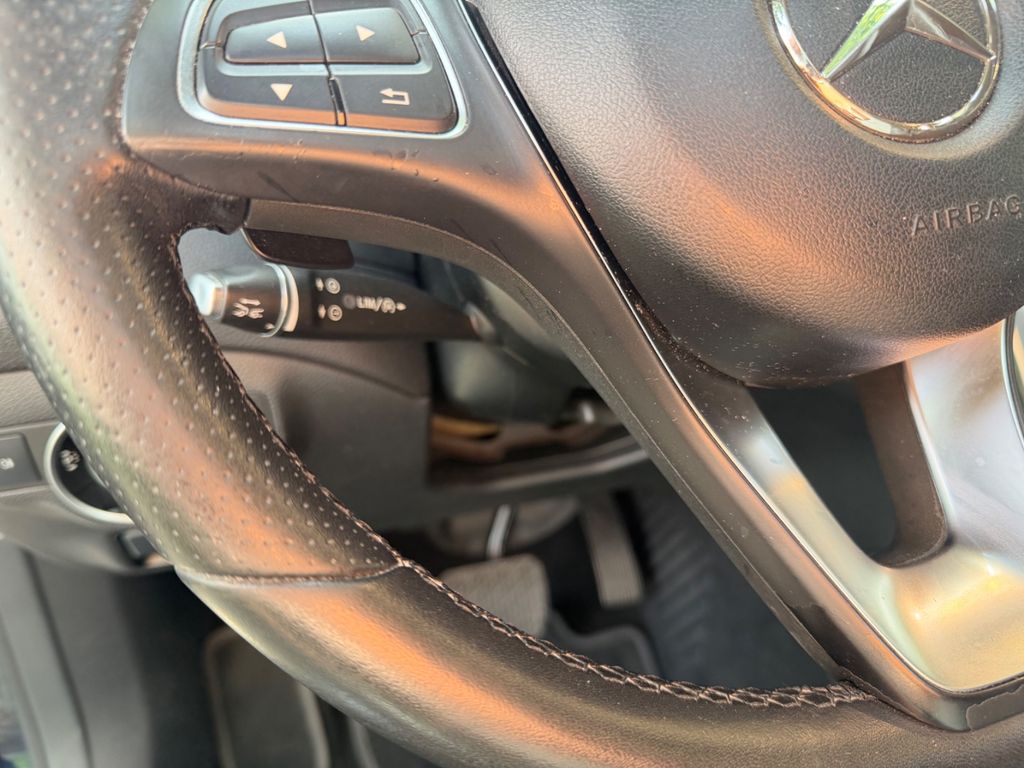 MERCEDES-BENZ CLA 220 4MATIC/SB/PANO/DISTRONIC+ MERCEDES-BENZ CLA 220 4MATIC/SB/PANO/DISTRONIC+