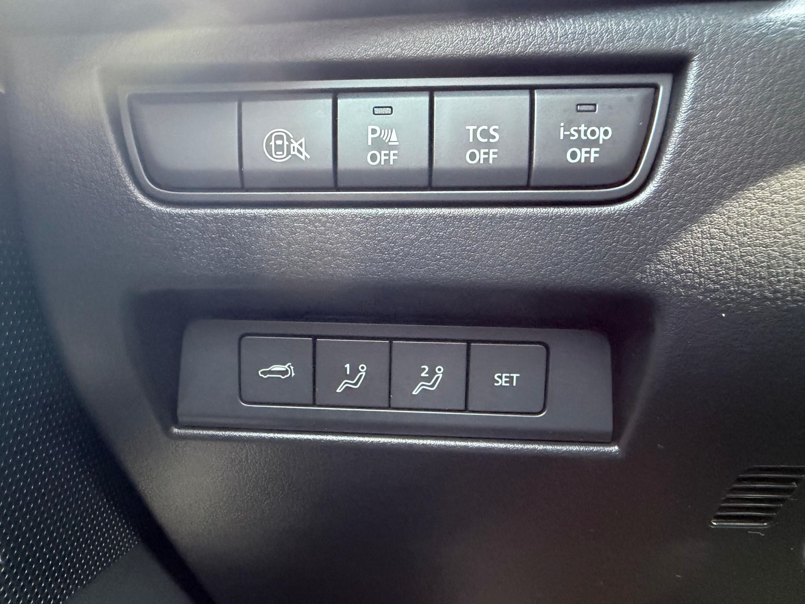 Fahrzeugabbildung Mazda CX-80 Homura+ AWD 7SIT*PANO*HUD*BOSE*NAPPA*360°