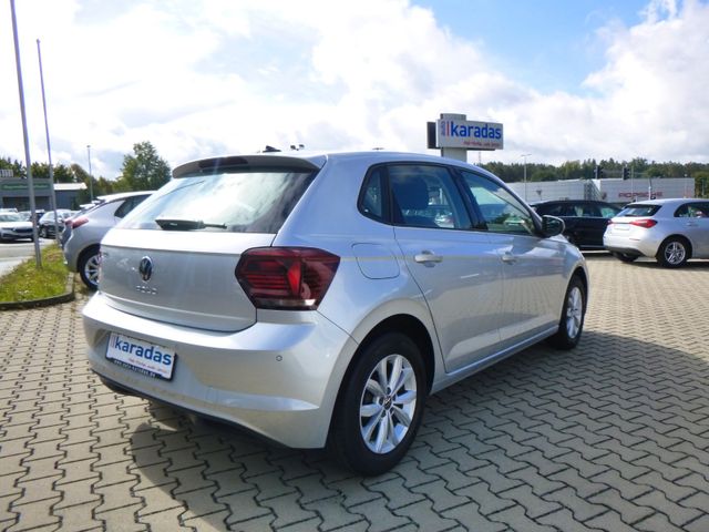 Fahrzeugabbildung Volkswagen Polo VI Highline >95 PS/Navi/Sitzheiz/PDC<