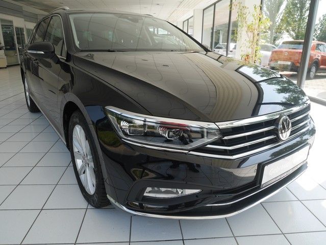 Fahrzeugabbildung Volkswagen Passat Variant Elegance 5J-Gar DSG IQ-Ligth AHK