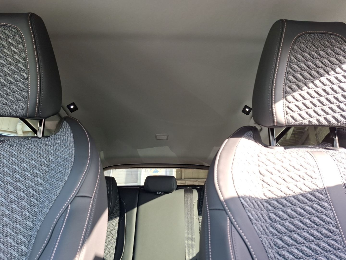 Peugeot 308 - Bild 16