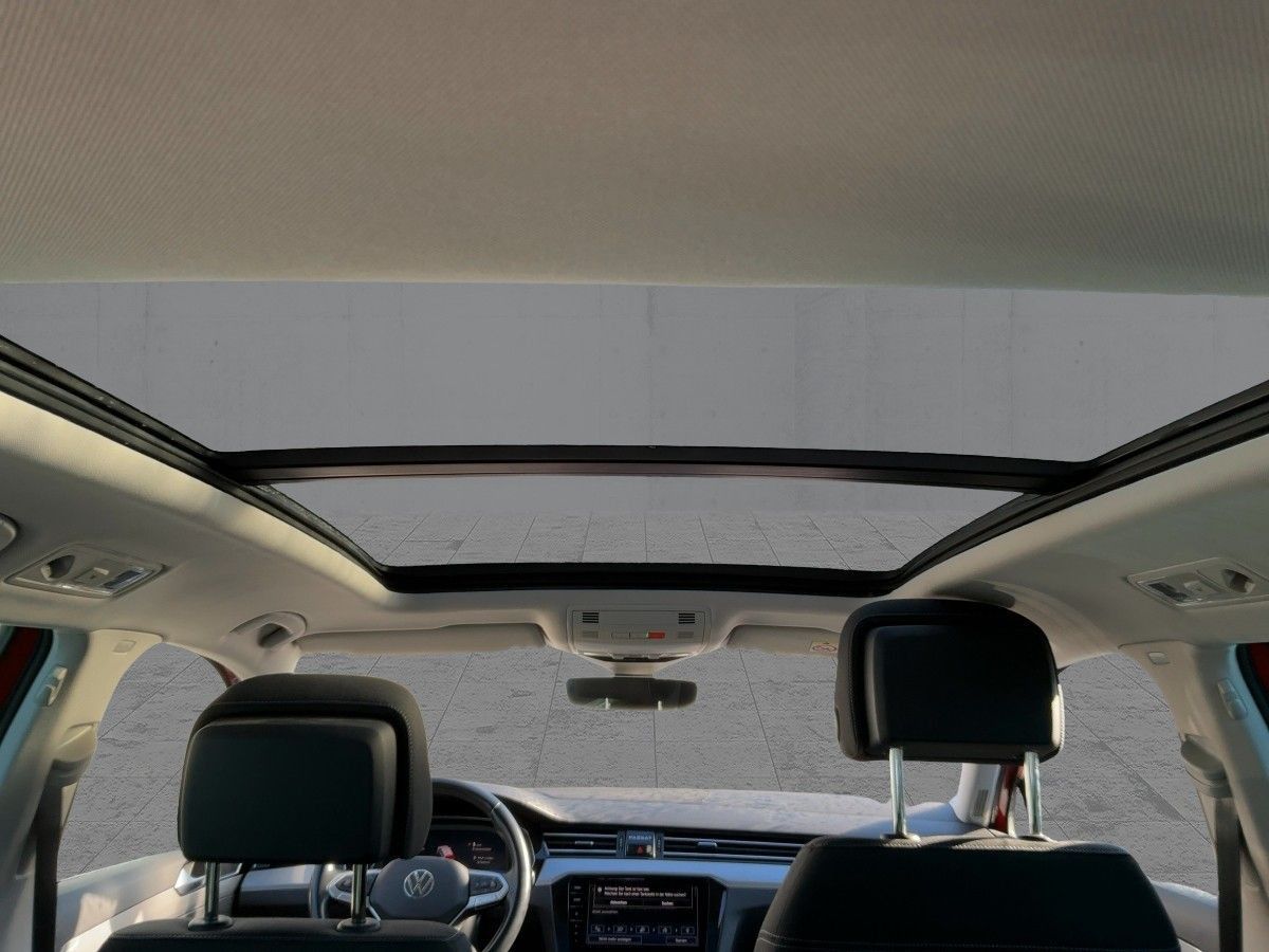 Volkswagen Passat Variant - Bild 15