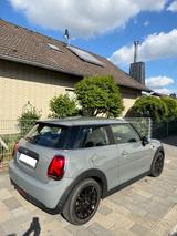 MINI One NAVI, Apple-Car Play, Chilli, Metallic,  - MINI ONE aus 2019