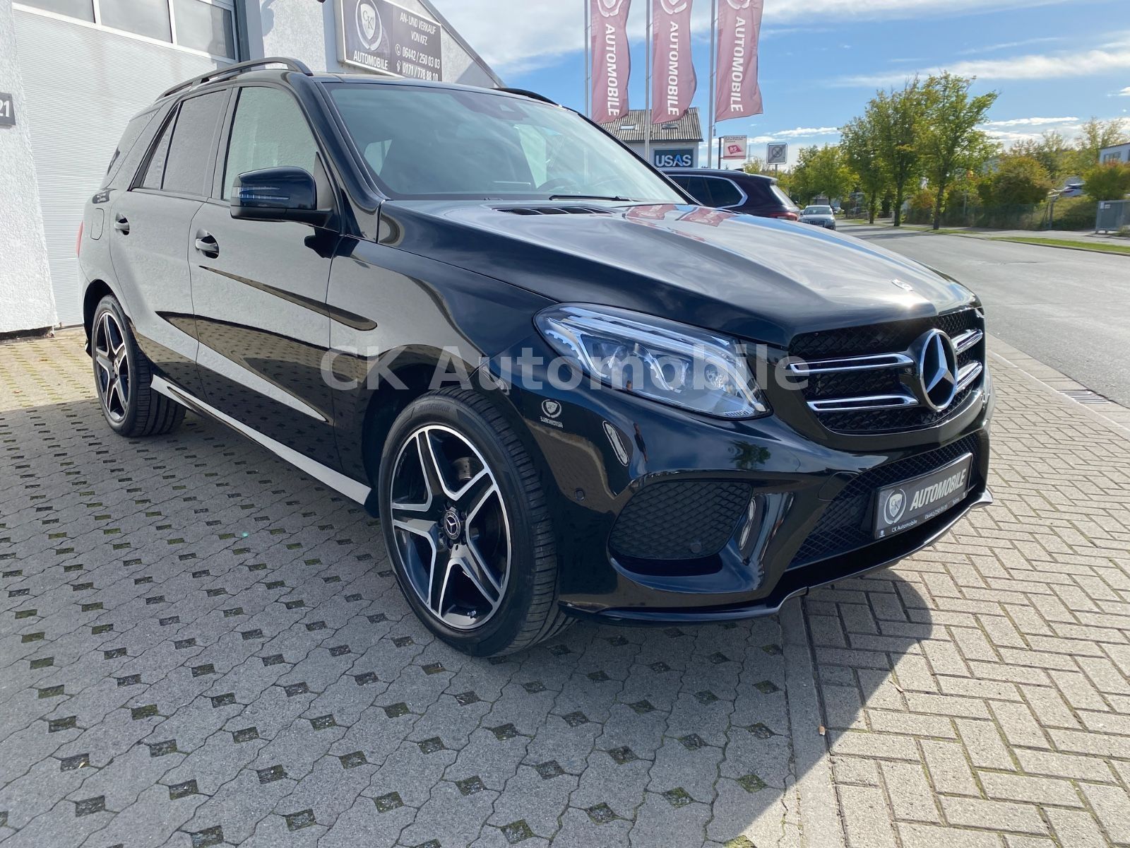 Fahrzeugabbildung Mercedes-Benz GLE 350 d 4Matic AMG Line/Navi/Air Matic/ILS/LED