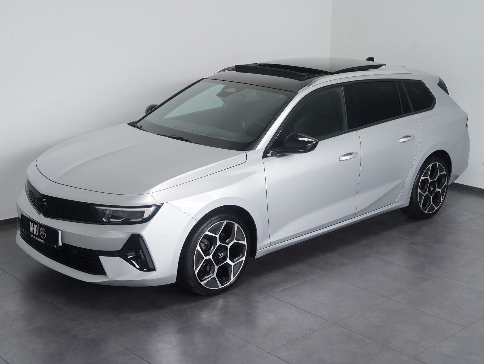 Fahrzeugabbildung Opel Astra L 1.5 Diesel Sports Tourer GS Line PANO