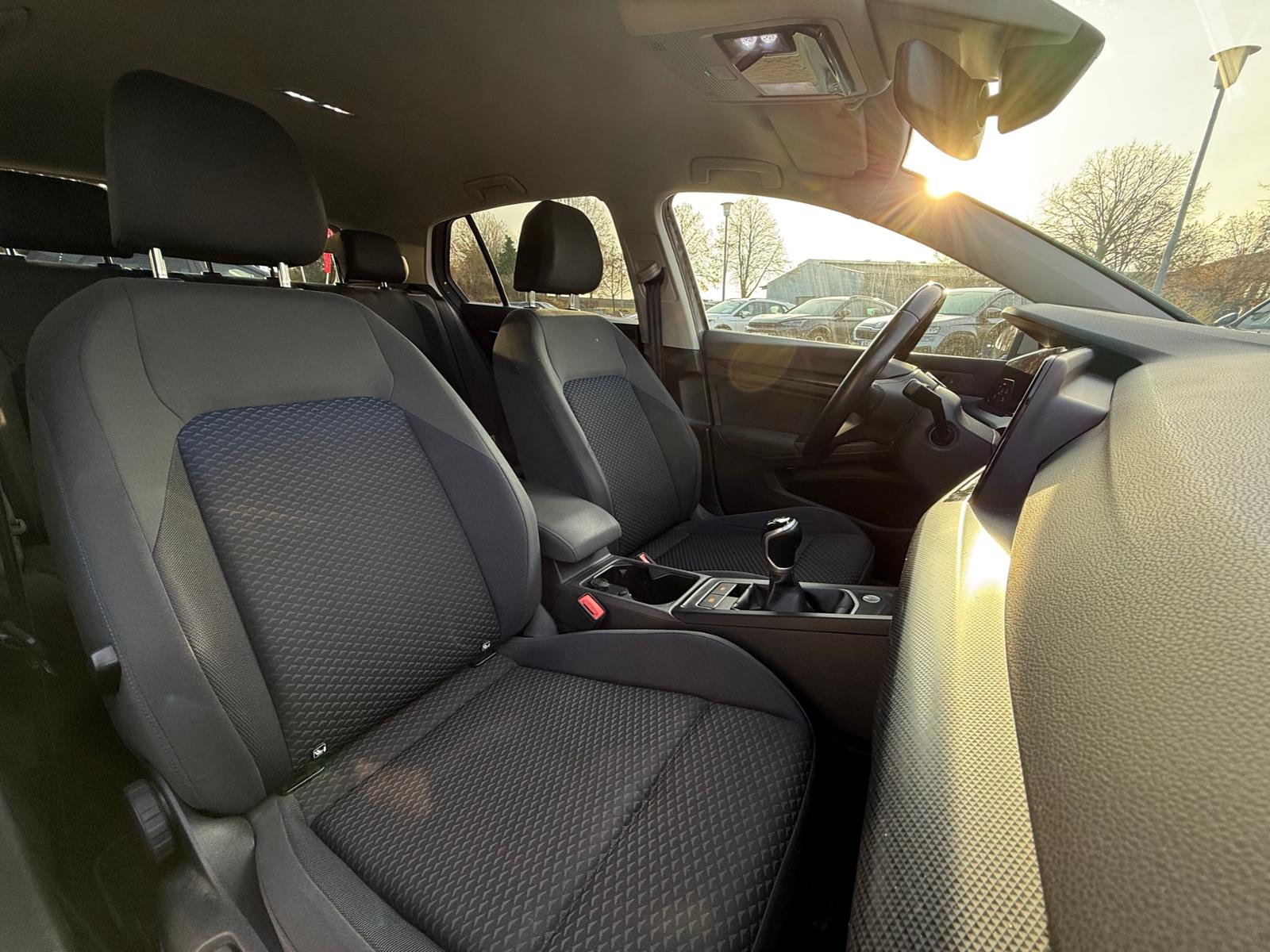 Volkswagen Golf VIII 1.0 TSI UNITED NAVI ACC LED SH LH, миниатюра 10