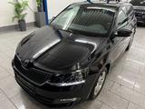 Skoda Fabia 1.2l TSI*AUTOM*TEMP*SHZ*CARPL*NAV*ANDR*1HD - Skoda Fabia: 1.2