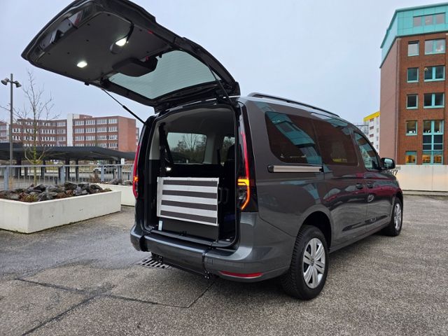 Fahrzeugabbildung Volkswagen Caddy Maxi Rollstuhltransport Heckeinstieg