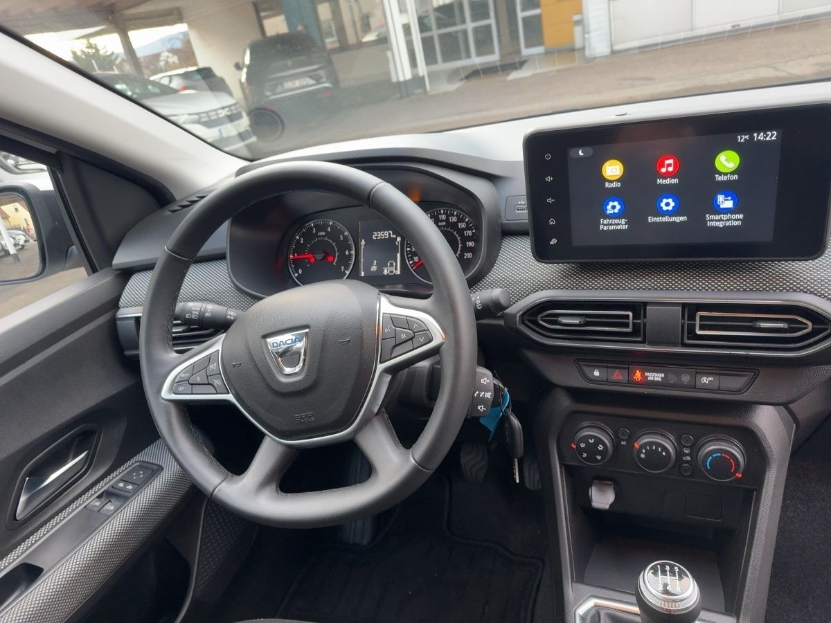 Fahrzeugabbildung Dacia Sandero Comfort SCe 65 Klima