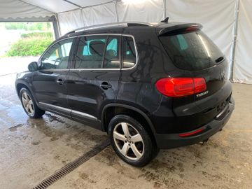 Volkswagen Tiguan - 7