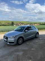 Audi A1 Sportback schicker verlässlicher K... - : Kleinwagen, Schicke