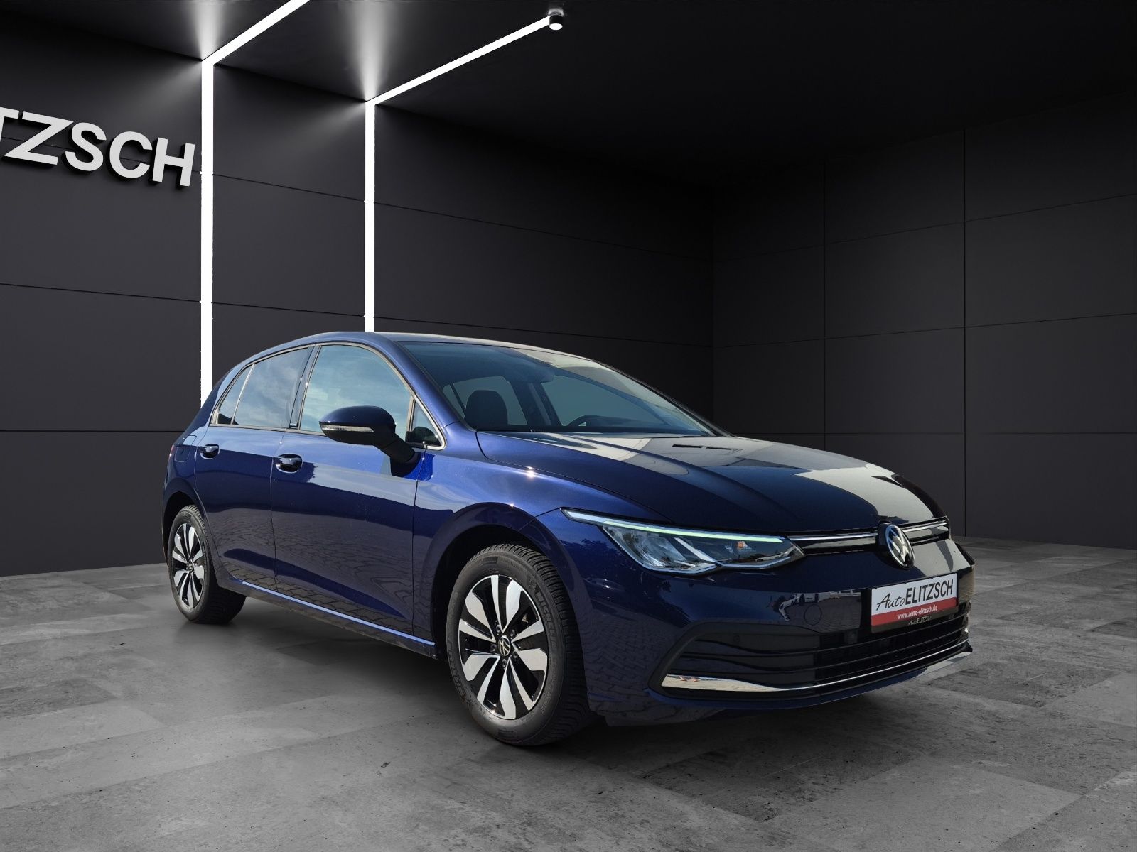 Fahrzeugabbildung Volkswagen Golf VIII TSI Move Climatronic AID APP KAMERA SH