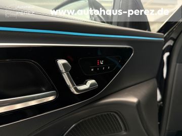 Mercedes E 220 - 12