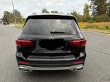 Mercedes-Benz GLB 250 4MATIC DCT - - schwarze Mercedes-Benz GLB 250