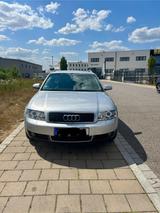 Audi A4 2.4 Avant - - Audi A4 aus 2002: Kombi