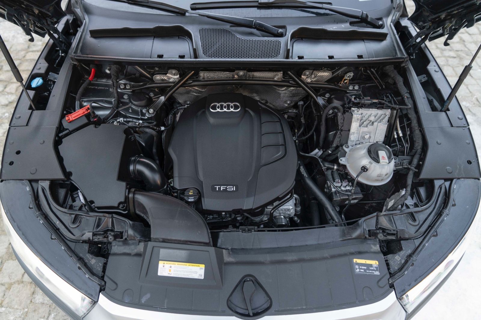 Fahrzeugabbildung Audi Q5 45TFSI S-LINE QUATTRO B&O PANO HUD ACC 360°